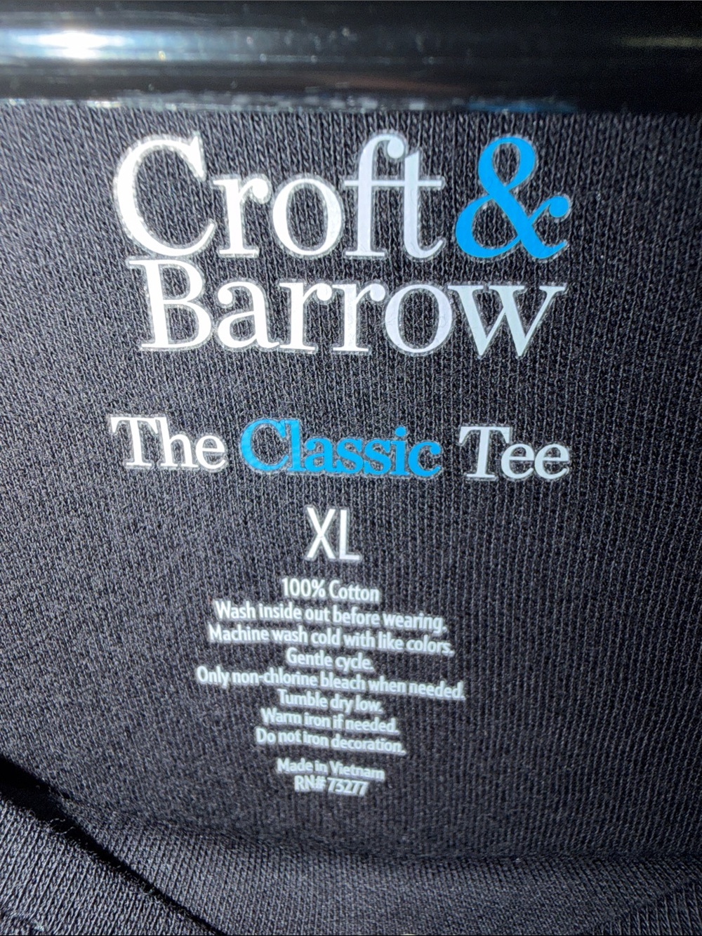 Croft & Barrow Black Long-Sleeve Shirt with Festive Wreath and PEACE Graphic - Picture 4 of 5